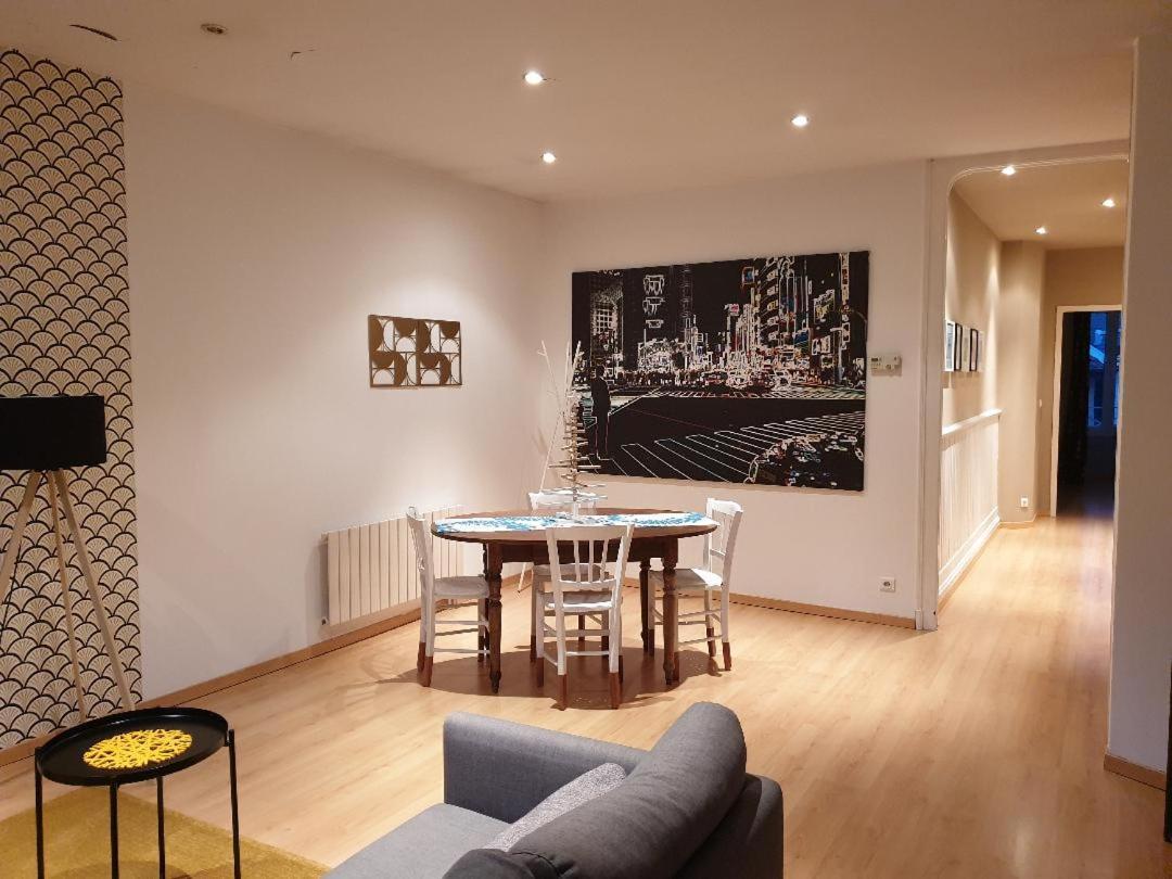 Tulle : Bel Appartement Lumineux En Centre Ville Esterno foto