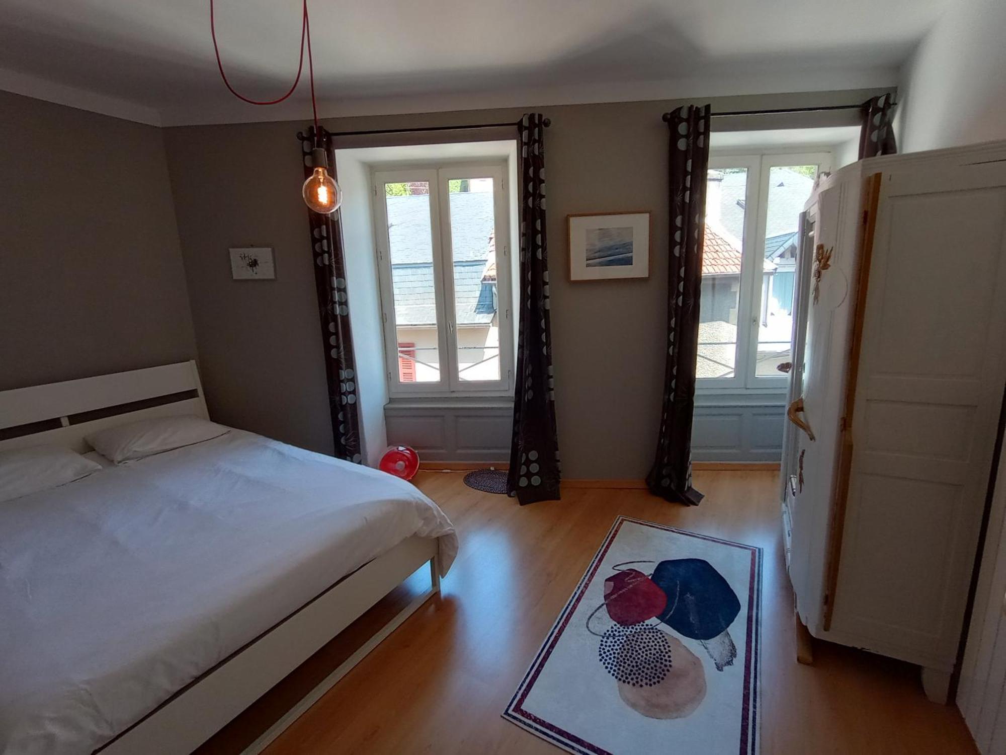Tulle : Bel Appartement Lumineux En Centre Ville Esterno foto